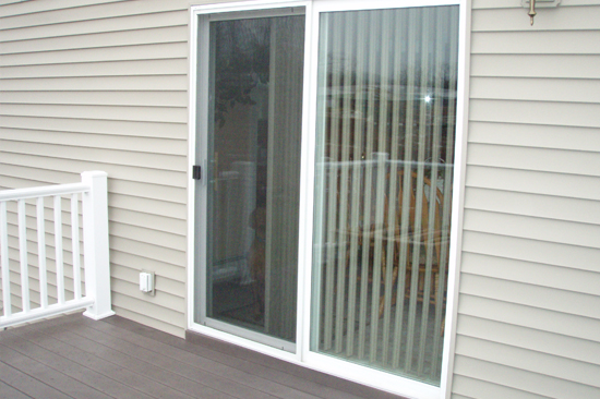 Pinecrest-screen-door-repair